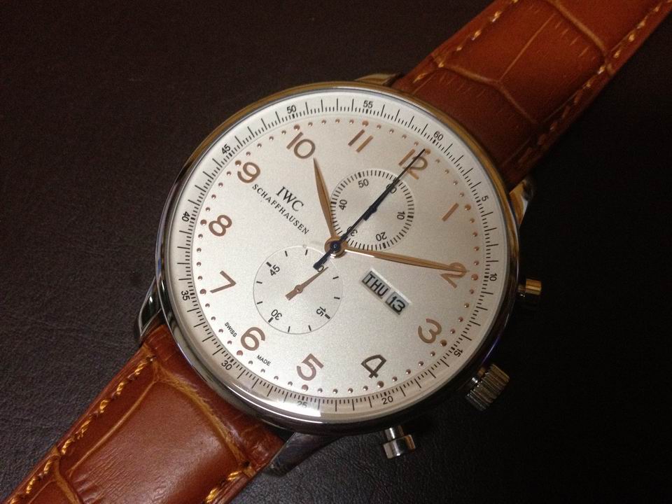IWC watch man-253